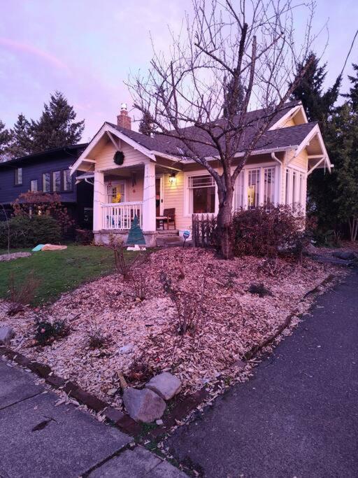 Sweet Beech St Retreat-Basement Apt พอร์ตแลนด์ ภายนอก รูปภาพ